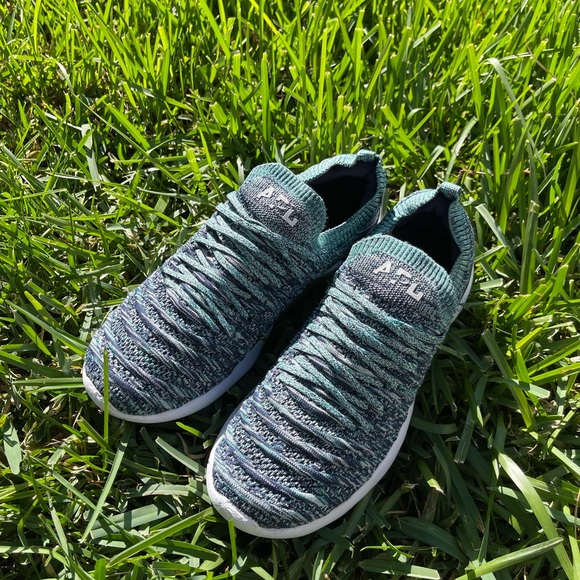 APL TechLoom Wave hybrid Running shoe navy/green melange  size 8.5 Men - Picture 9 of 12